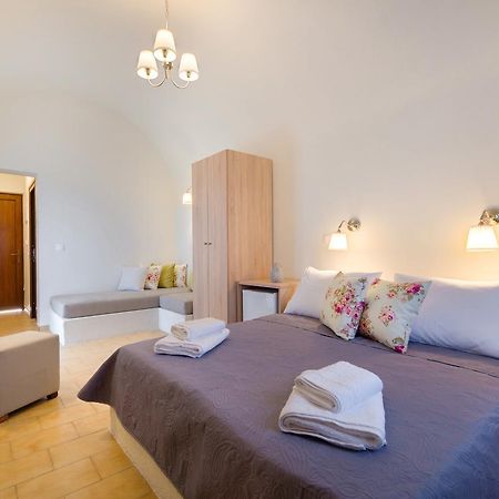 Aparthotel Alexander's Great View Fira  Exterior foto