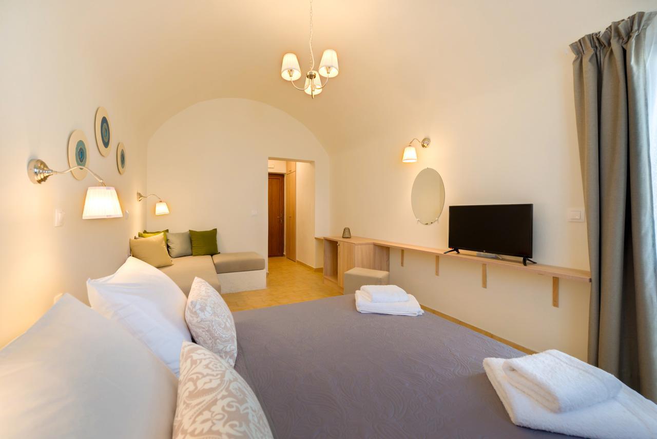 Aparthotel Alexander's Great View Fira  Exterior foto